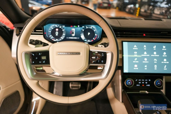 2023 Land Rover Range Rover с пробегом 26 700 км