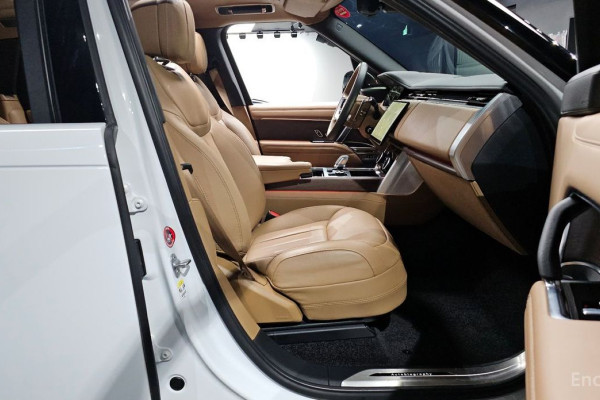 2023 Land Rover Range Rover с пробегом 97 649 км
