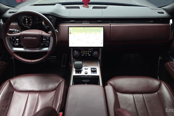 2023 Land Rover Range Rover с пробегом 27 406 км