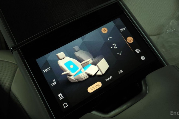 2023 Land Rover Range Rover с пробегом 43 489 км