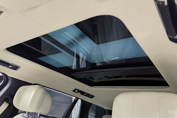 2023 Land Rover Range Rover с пробегом 43 489 км