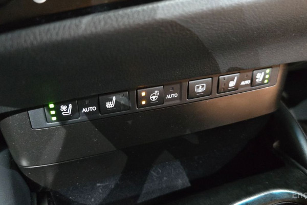 2022 Lexus ES с пробегом 71 394 км