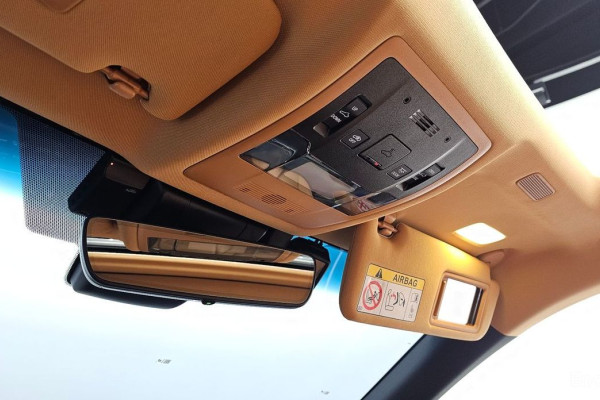 2023 Lexus ES с пробегом 72 334 км