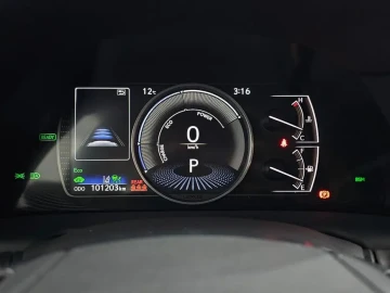 2022 Lexus ES с пробегом 101 203 км