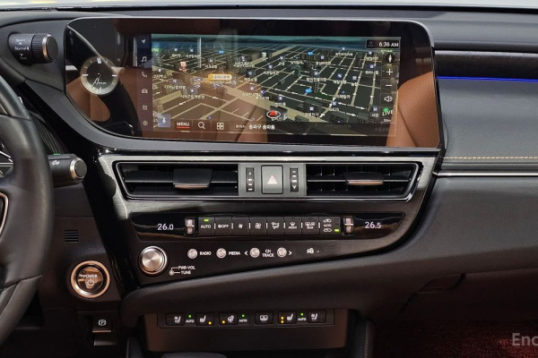 2023 Lexus ES с пробегом 72 334 км