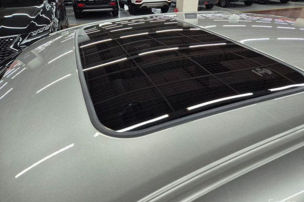 2023 Lexus ES с пробегом 40 005 км