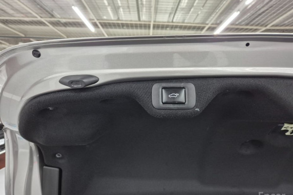 2023 Lexus ES с пробегом 40 005 км