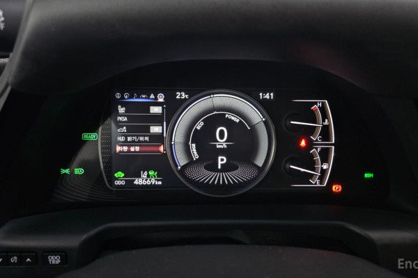 2022 Lexus ES с пробегом 48 669 км