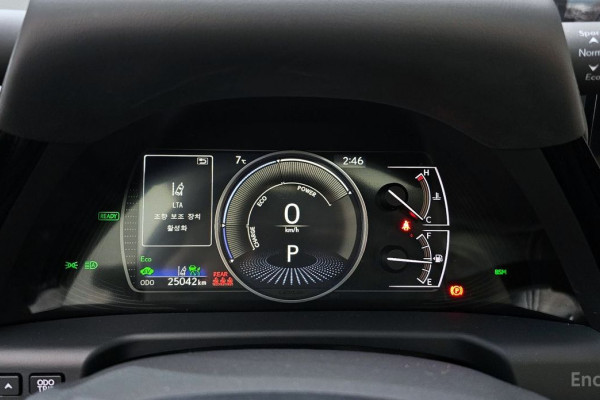 2022 Lexus ES с пробегом 25 042 км