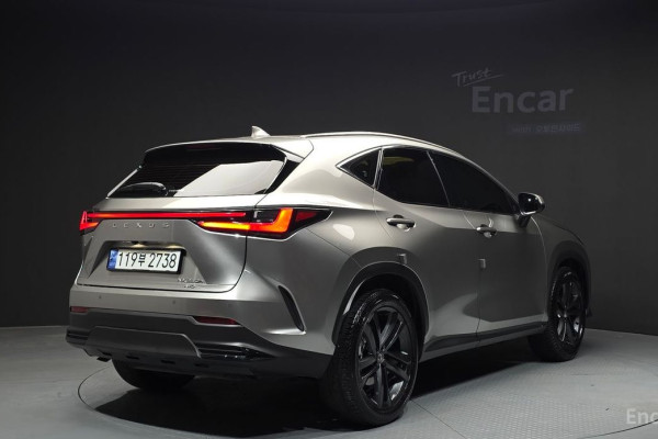 2023 Lexus NX с пробегом 44 230 км
