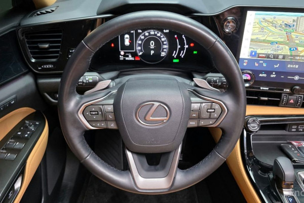 2023 Lexus NX с пробегом 44 230 км