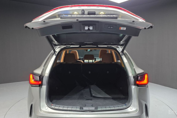 2023 Lexus NX с пробегом 44 230 км