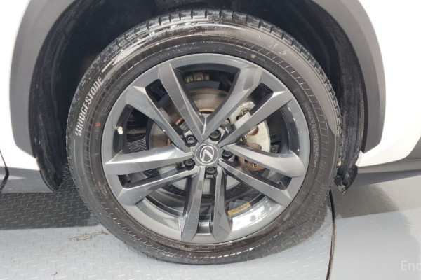 2022 Lexus NX с пробегом 25 353 км