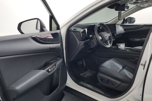 2022 Lexus NX с пробегом 25 353 км