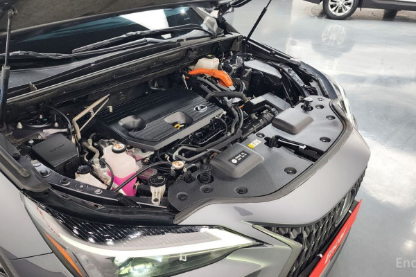 2023 Lexus NX с пробегом 100 293 км