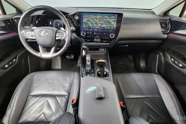 2023 Lexus NX с пробегом 100 293 км