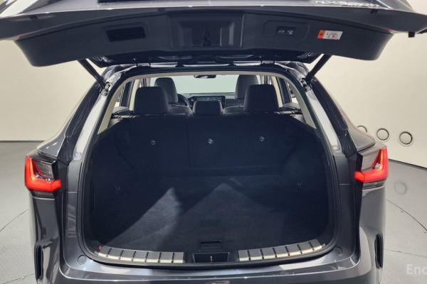 2023 Lexus NX с пробегом 100 293 км