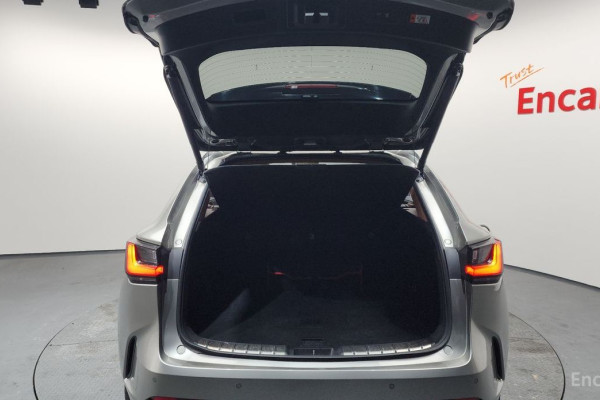 2023 Lexus NX с пробегом 42 797 км