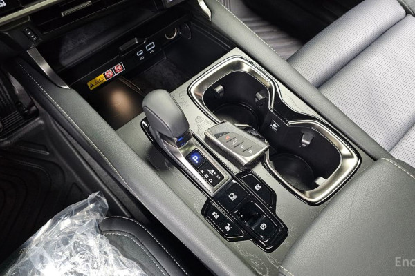 2023 Lexus RX с пробегом 28 974 км