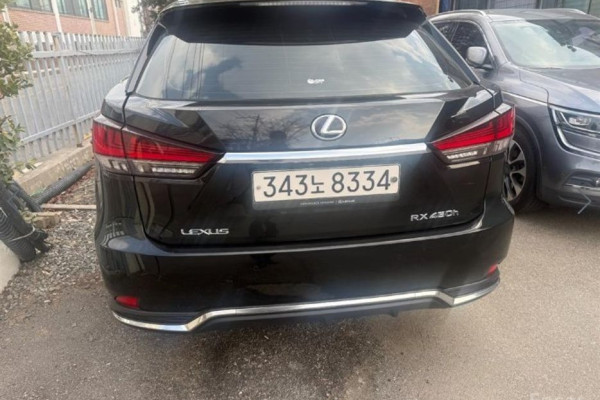 2022 Lexus RX с пробегом 97 427 км