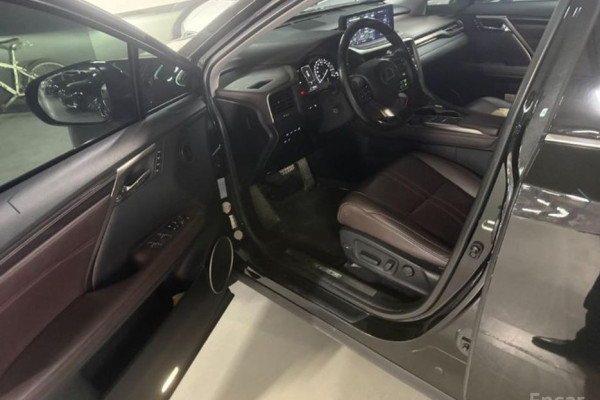 2022 Lexus RX с пробегом 97 427 км