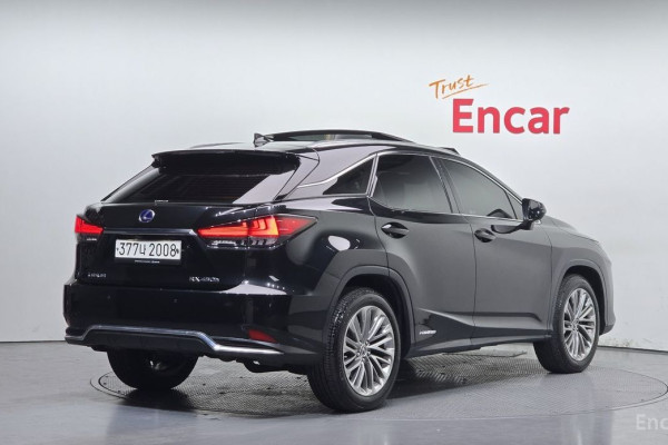 2022 Lexus RX с пробегом 86 353 км