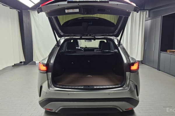 2023 Lexus RX с пробегом 28 974 км