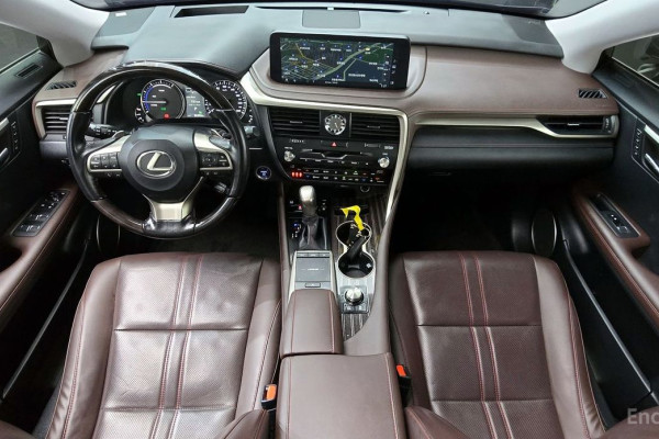 2022 Lexus RX с пробегом 86 353 км