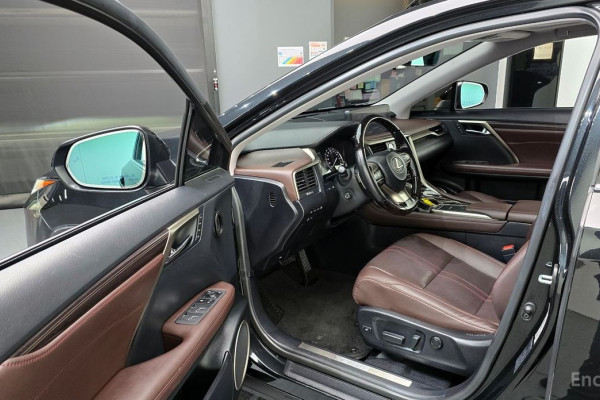 2022 Lexus RX с пробегом 86 353 км