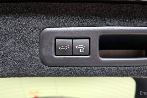 2022 Lexus RX с пробегом 86 353 км