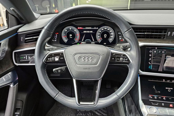 2020 Audi A7 с пробегом 39 003 км