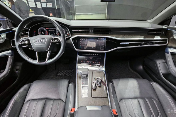 2020 Audi A7 с пробегом 39 003 км