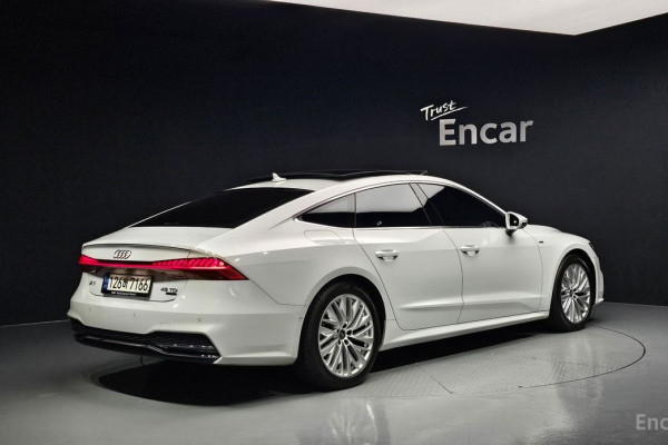 2021 Audi A7 с пробегом 43 172 км