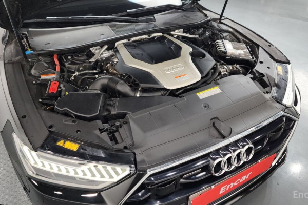 2020 Audi A7 с пробегом 77 287 км