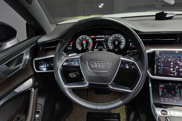 2022 Audi A7 с пробегом 53 241 км
