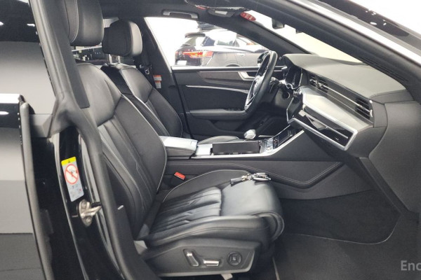 2020 Audi A7 с пробегом 77 287 км