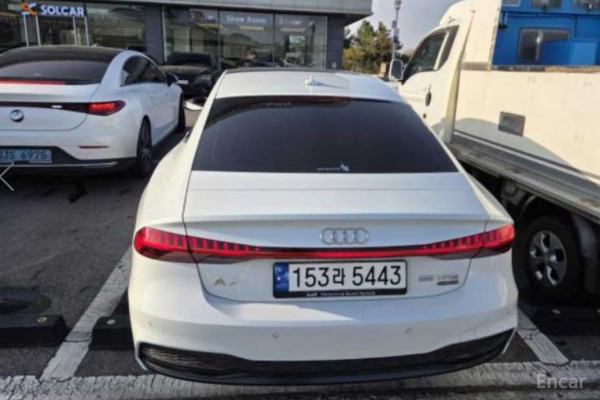 2022 Audi A7 с пробегом 43 476 км
