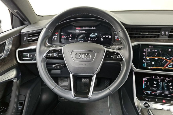 2021 Audi A7 с пробегом 67 383 км