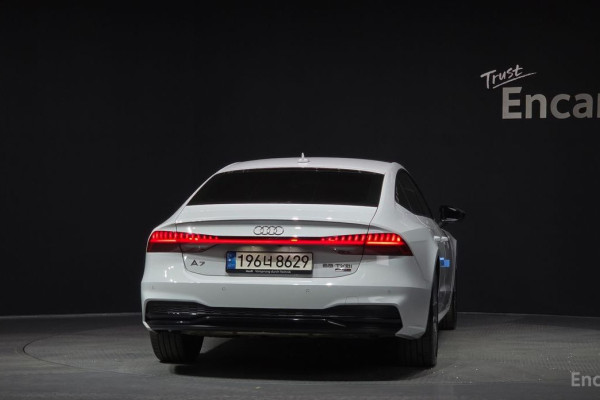 2022 Audi A7 с пробегом 93 908 км