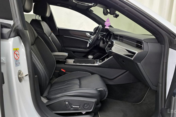 2022 Audi A7 с пробегом 93 908 км