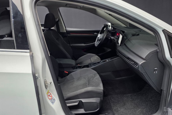 2022 Volkswagen Golf с пробегом 47 351 км