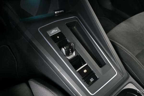 2022 Volkswagen Golf с пробегом 31 337 км