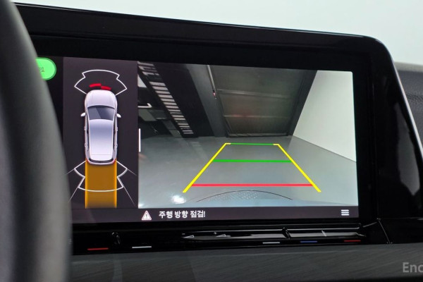 2022 Volkswagen Golf с пробегом 31 337 км