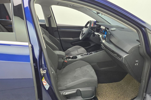 2022 Volkswagen Golf с пробегом 80 694 км