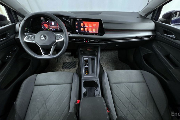2022 Volkswagen Golf с пробегом 48 614 км