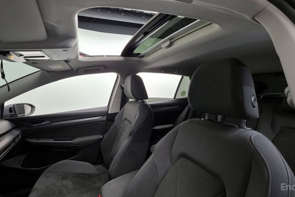 2022 Volkswagen Golf с пробегом 31 337 км