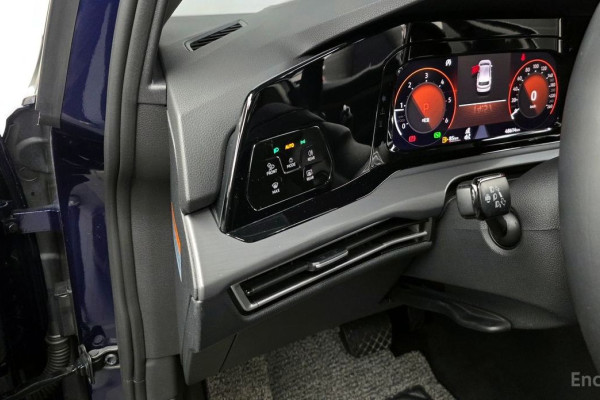 2022 Volkswagen Golf с пробегом 48 614 км