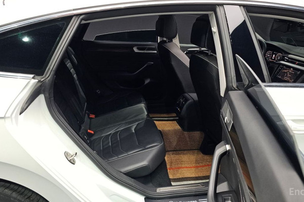 2022 Volkswagen Arteon с пробегом 38 465 км