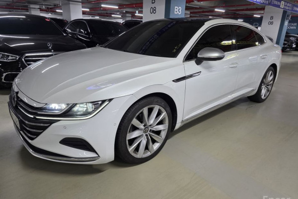 2022 Volkswagen Arteon с пробегом 85 494 км