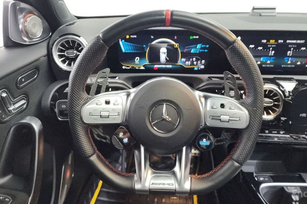 2022 Mercedes-Benz A-Класс AMG с пробегом 19 312 км